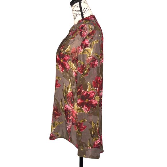 Kut From The Kloth SMALL Sinclaire Button Front Blouse - Stitch Fix Roll Tab - Picture 5 of 11